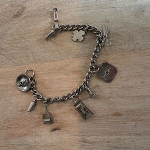 Vintage charm bracelet 🍀